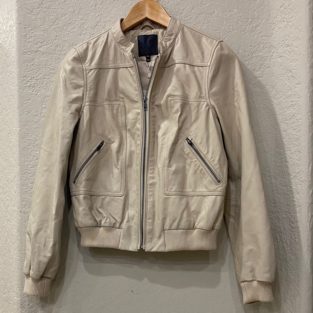 Joie Women's Leather Bomber Jacket with Zip Pockets Size XS